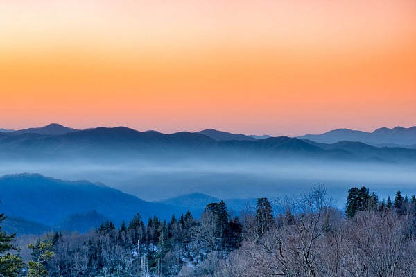 Landscape of the Smoly Mountains. Photograph by Amar Guillen, photoggrapher artist.