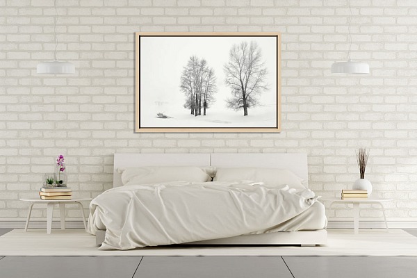 Example of a timeless, minimalist and easy to read fine art print displayed on a wall. Amar Guillen, photographer artist.