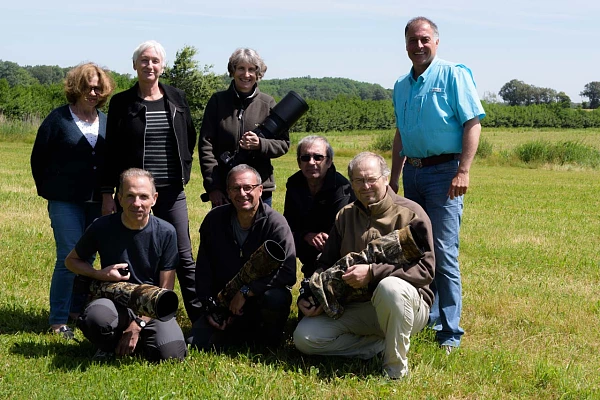 Les participants au stage de photo animalière en Dombes en juin 2018 : Maryse, Francis, Pascale, Olivier, Francine, Didier, Geoffroy et Amar Guillen. 