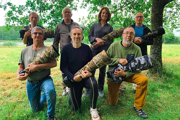 Les participants au stage de photo animalière en affûts flottants du 28 mai 2022 en Dombes.