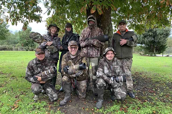 Les participants au stage de photo animalière brame du cerf du 23 septembre 2024 en Charente-Maritime.