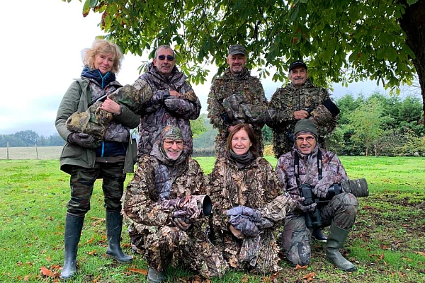 Les participants au stage de photo animalière brame du cerf en Charente-Maritime du 11 octobre 2020 : Annik, Didier, Thierry, Ludovic, Isabelle, James et Henri.