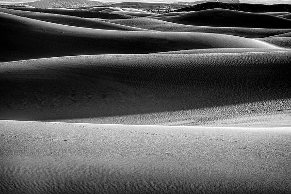 Dunes de sable dans la vallée de la mort. Amar Guillen, Photographe.