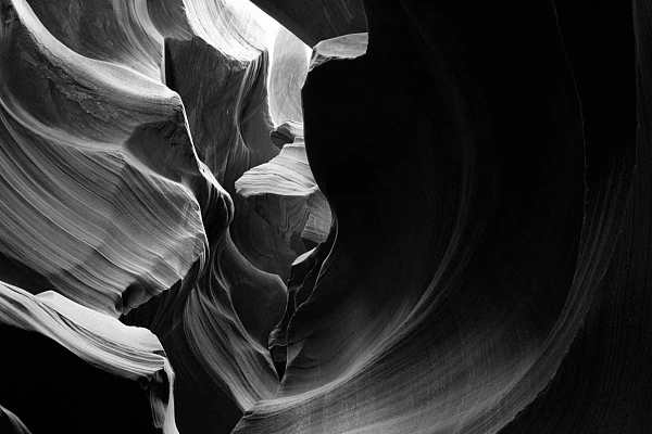 Formes étranges, structures et textures  dans Antelope Canyon.